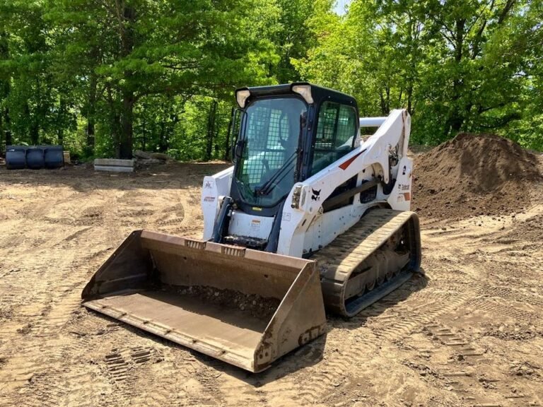 Home Bobcat skid steer dirt work in Conroe, TX – Texas Terrain Pros